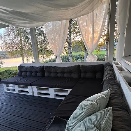 Vila Kosmik Riverside Hideout Villa *