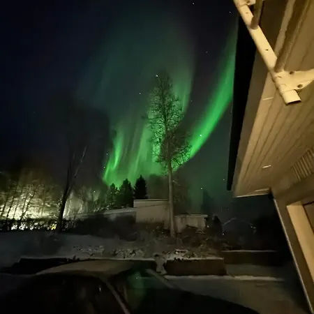 Vila Kosmik Riverside Hideout Villa Rovaniemi