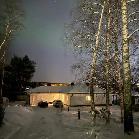 Villa Kosmik Riverside *